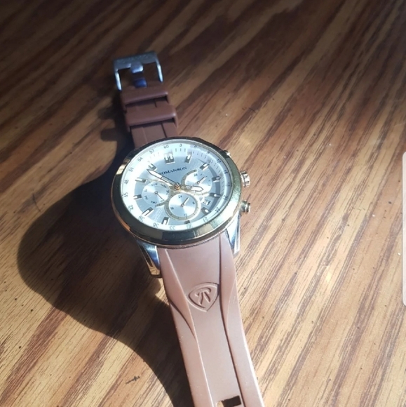 24k gold men's watch - Picture 3 of 3